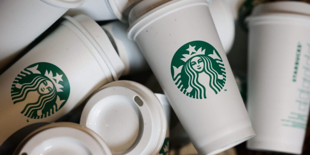 Starbucks to Cut 25-Star Bonus, Revamp Rewards for Reusable Cups
