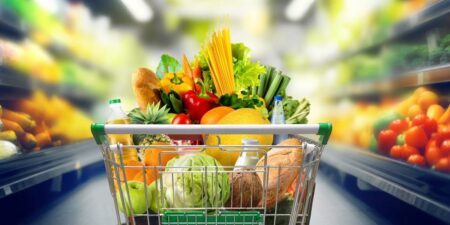 How to Grocery Shop to Avoid Ultra-Processed Food: Cardiologist