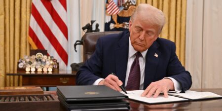Experts Say Trump’s US-China Trade Deal Won’t Fix the Supply Chain yet