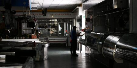 I Was in the Spain Blackout. It Felt Like an Episode of Black Mirror.
