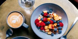 Lose Weight, Build Strength With Diet and Exercise Tweaks: Dietitian