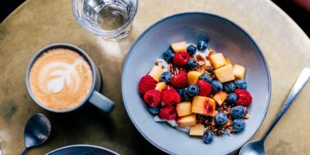 Lose Weight, Build Strength With Diet and Exercise Tweaks: Dietitian