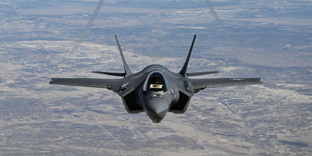New F-35 Stealth Fighter Will Fly Without a Pilot, Lockheed CEO Says