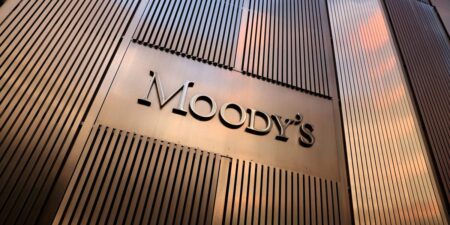 Ray Dalio Warns Moody’s Credit Downgrade Underestimates US Debt Risks