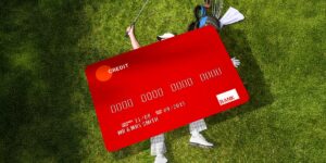 The rise and fall of plastic perks
