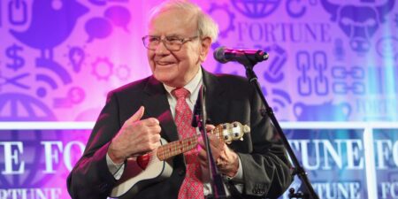 Warren Buffett Age, Net Worth, Lifestyle: How He Spends Fortune