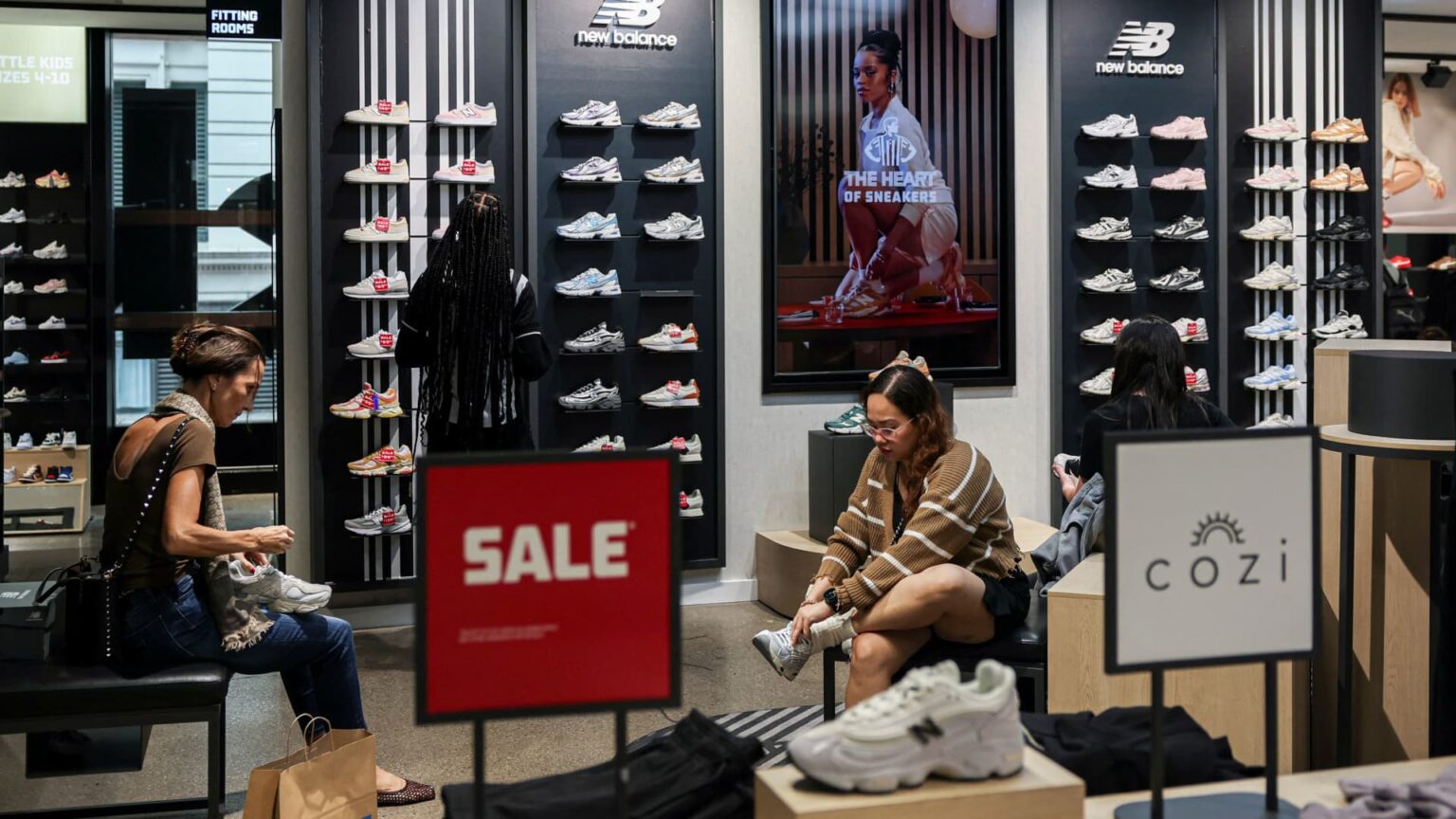 Retail sales fell 0.9% in May, worse than expected as consumers pulled back