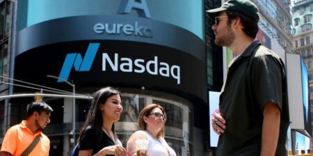 US Adds Over 500,000 Millionaires in 2024 Driven by Stock Market Boom