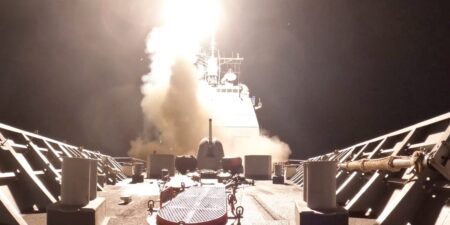 US Navy Captain: Red Sea Conflict Was ‘Knife Fight in a Phone Booth’