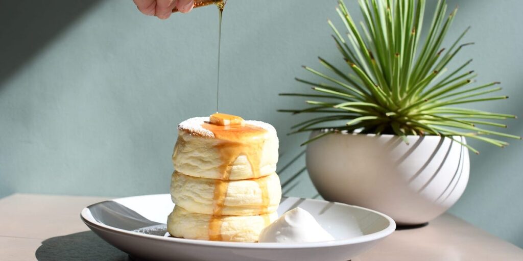 I Tried the Famous Soufflé Pancakes in Japan; They Were Worth the Wait