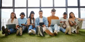 AI Is Changing the Tech Job Market. Gen Z Is Struggling to Keep up.