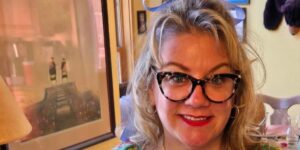Middle Manager Was Laid Off and Can’t Find Job; Worries Won’t Retire