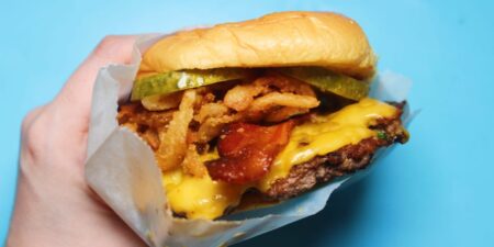 Best Barbecue Cheeseburger From 3 Fast Food Chains, Ranked