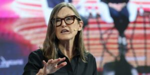 Cathie Wood: Musk-Trump Feud Shows How Much Musk Needs Government Support