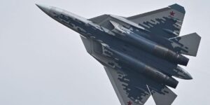 Russia’s Warplane Maker CEO Wants 30% More While Laying Off 1,500 Staff