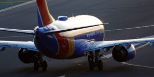 Southwest Adds 737 Cockpit Alerts in Bid to Avoid Runway Incidents