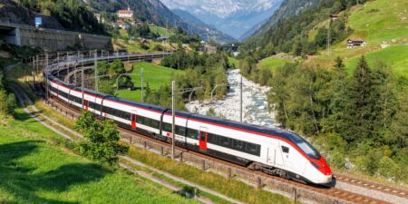7 things you should never do when traveling by train, according to an etiquette coach