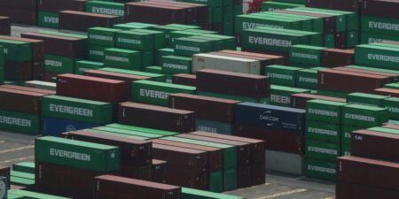 What’s Complicating Trump’s Trade Talks: Rice, Tech, and China