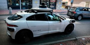 Don’t Believe the Hype Around Robotaxis, HSBC Analysts Say