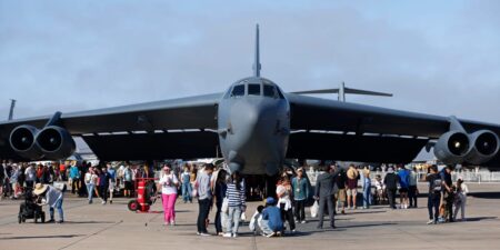 Delta Pilot Narrowly Avoids B-52 Collision in North Dakota