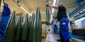Western Defense Companies Working With Ukraine a ‘Win-Win’