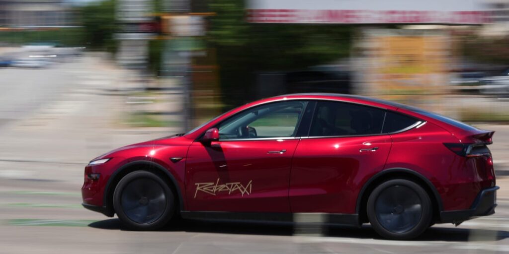 Tesla’s Earnings Call Left More Questions Than Answers on Robotaxi