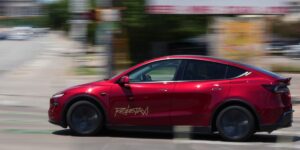 Tesla’s Earnings Call Left More Questions Than Answers on Robotaxi