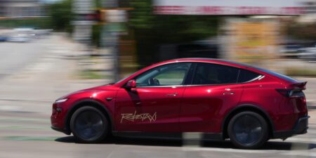 Tesla’s Earnings Call Left More Questions Than Answers on Robotaxi