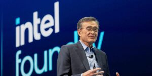 US Chipmaking Nears Death: Intel May Give up on Cutting-Edge Chips