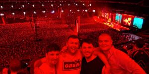 Oasis London Concert Review: Expensive Night but Priceless Experience