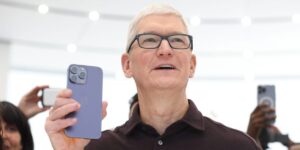 Apple’s Supply Chain Makeover Gave India a Massive Win Over China