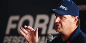 Ford CEO Warns That AI Will Wipe Out Half of White-Collar Jobs