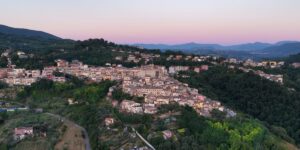 Man Moves From Florida to Italy for Cheaper Homes, Better Healthcare