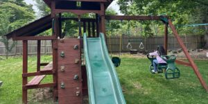 Mom Shares Tips for Getting Secondhand Kid Items for Free