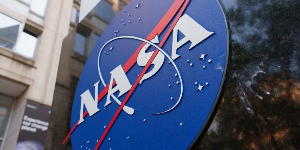 NASA Veterans Say Slashed Funding Destroying Future Missions