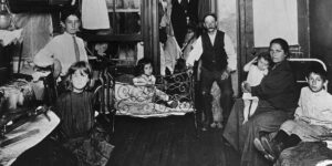 Photos Show Extreme Inequality Between Rich and Poor During Gilded Age