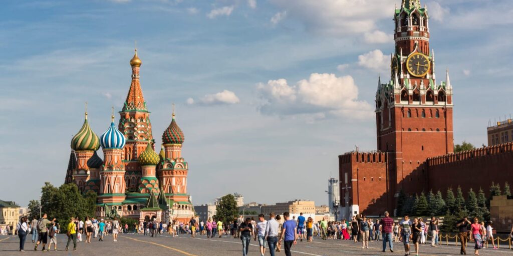 Russia Economy: Top Banks Reportedly Eyeing Bailouts Due to Bad Loans