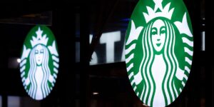 Starbucks Corporate Workers Protest the Latest RTO Mandate