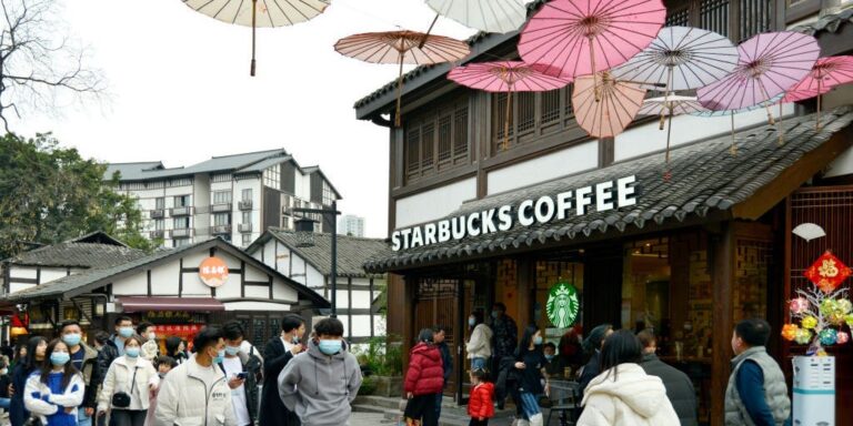 Starbucks Isn’t Giving up on Its China Dream