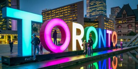 Things You Should Never Do in Toronto, According to Canadian Local