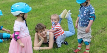 I Know I Can’t Be a Perfect Mom. I Aim for Mediocrity.