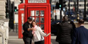 British Slang Words and Phrases That Could Confuse Americans