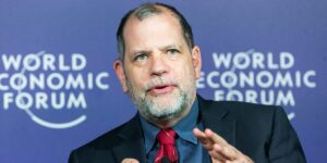A Third of College Teaching Should Be About AI: Economist Tyler Cowen