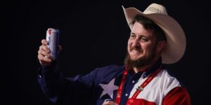 Republicans Are Driving a Historic Low in Alcohol Consumption