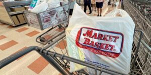 Market Basket Got 2 Ousted Execs Legally Barred From Its Stores