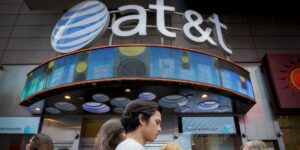 AT&T Salaries Revealed: How Much Tech Workers Make in 2025