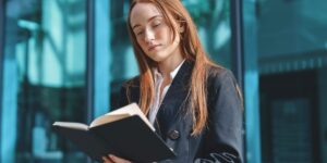 Wall Street Execs’ Reading Recommendations for Success