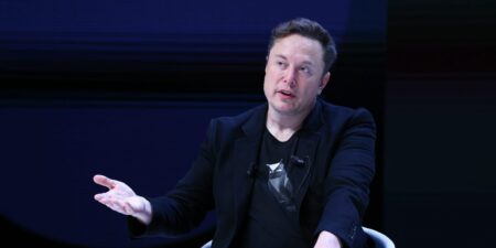 Elon Musk Says He Wants to ‘Simulate’ Software Companies With AI