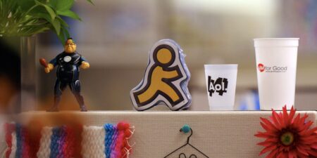 AOL Dial-up Is Dead: 5 Other Defunct Tech Icons for Maximum Nostalgia