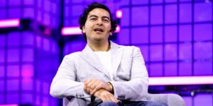 An Angel Investor Says Startup Playbooks Can Backfire